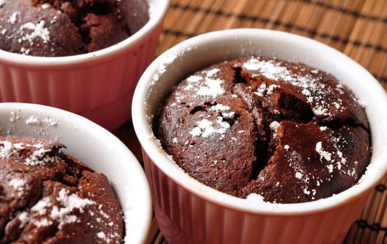 Chocolate Banana Soufflé recipe by Melissa Emmelin Moment