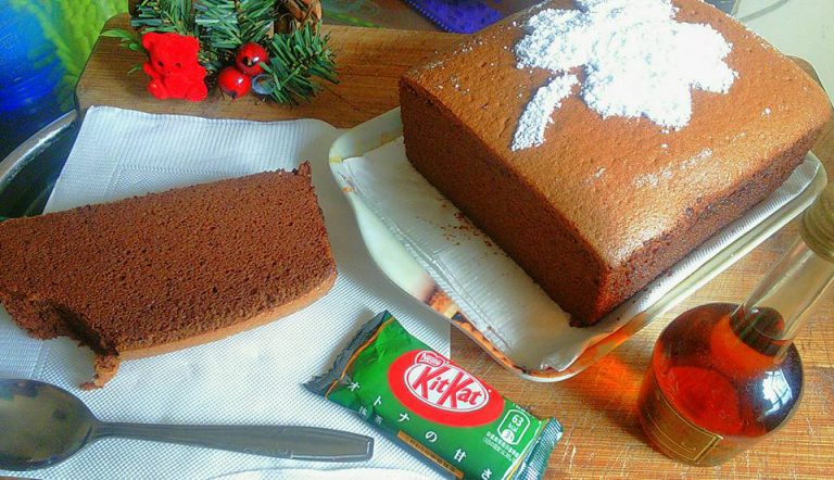 Kit Kat OGURA cake by Vian Ninethynine Blues