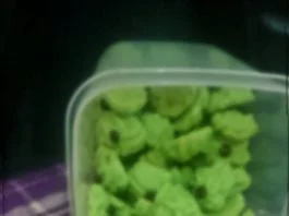 Kue Semprit Pandan by Septiningtyas Kikie Saputrie