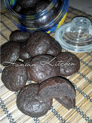 Soft Brownies Cookies by Hanian Rima Almaqdisi