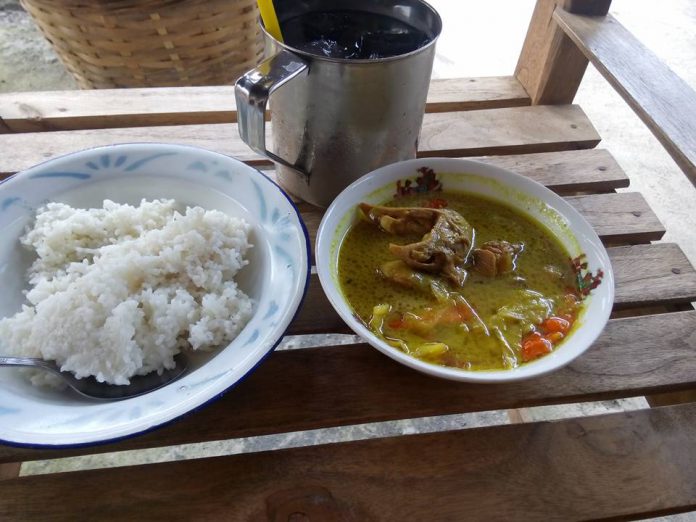 Tongseng Kepala Ayam by Kusri Nur Aini Tongseng Kepala Ayam by Kusri Nur Aini