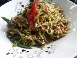 Tumis Kembang Pepaya by Ade Putri Aulya