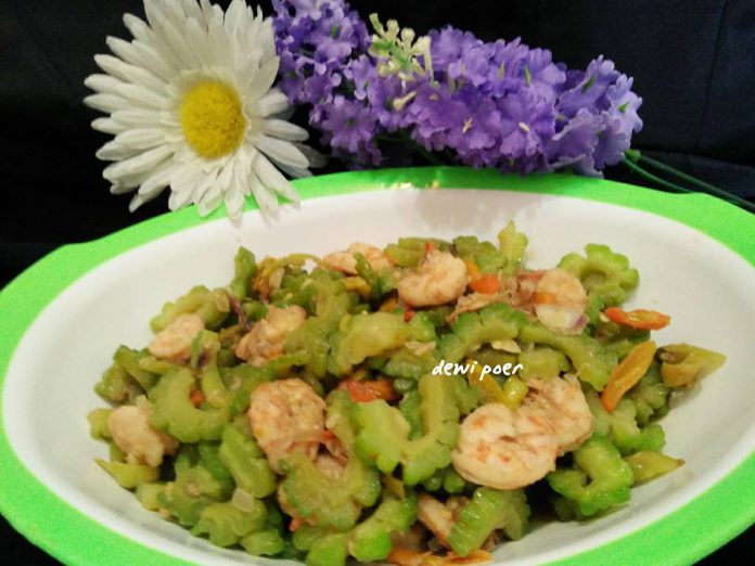 Tumis Pare by Anita Dewi Purwoko