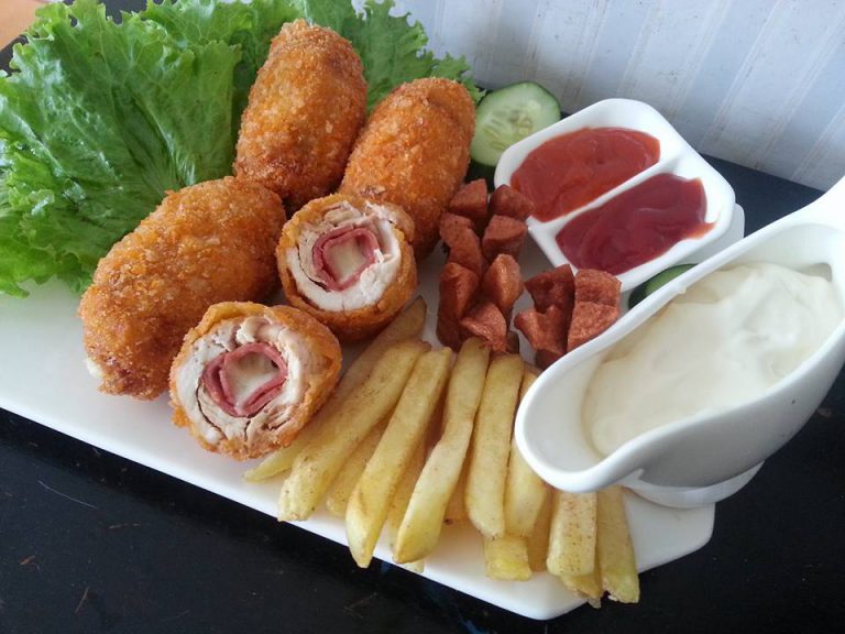 Chicken Cordon Bleu by Susianne Flo S