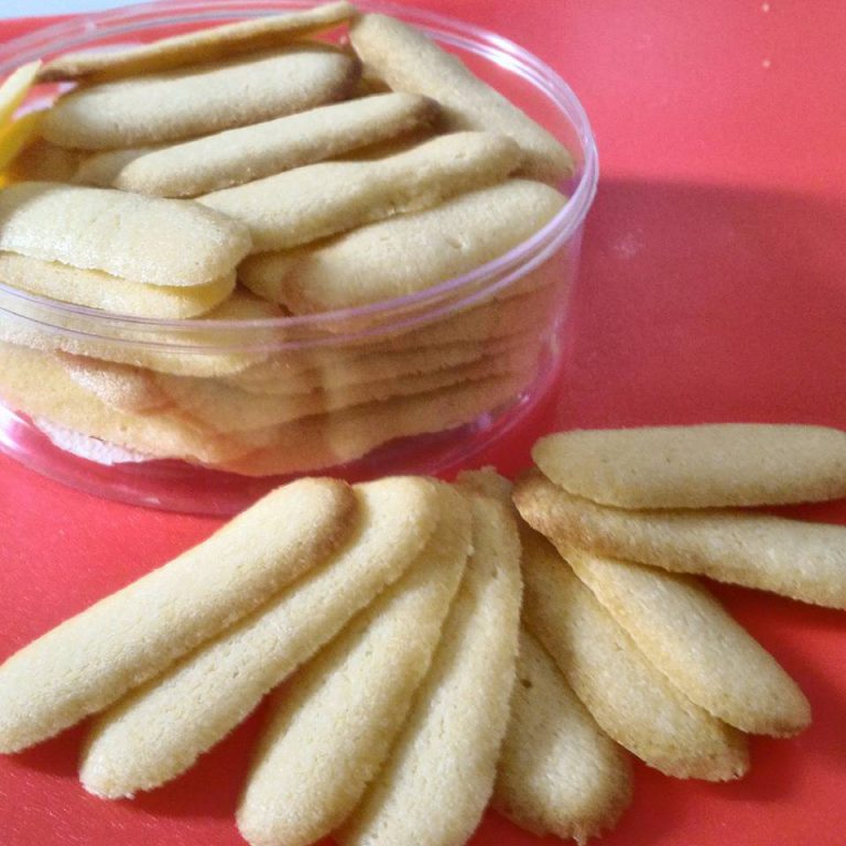 Lidah Kucing by Widya Ryan Alvira