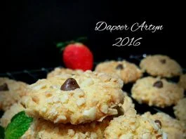 Peanut Choco Thumbprint Cookies by Ainie Dihati Adji