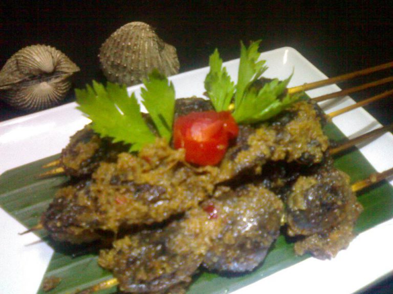 Sate Kerang Khas Medan by Jamal Hantulaut