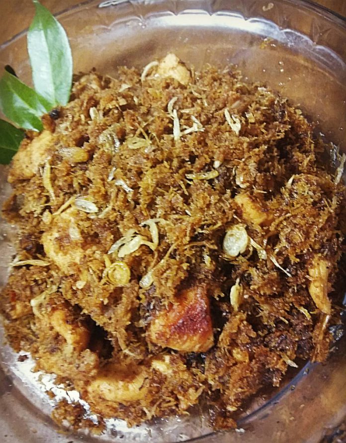 Ayam Gepuk Serundeng by Susianne Flo S