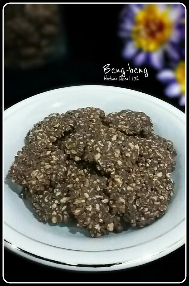 Beng-beng by Wardiana Dhana Beng-beng by Wardiana Dhana