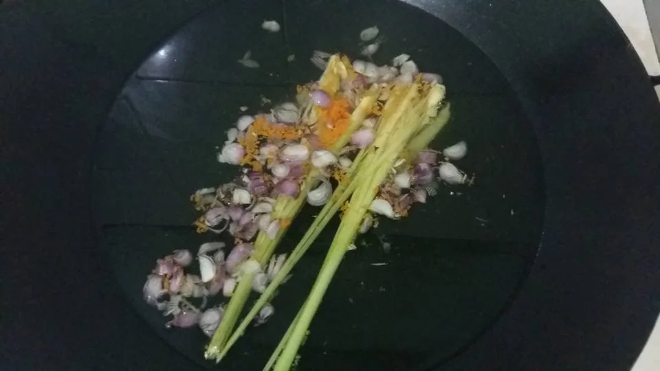 Ikan Gurame Kuah Kuning by Nanda Hervina Basuki