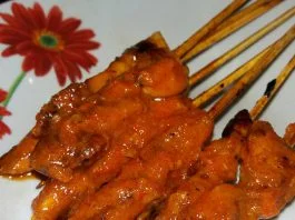 Sate Ayam Bumbu Plecing by Yustana Imawati