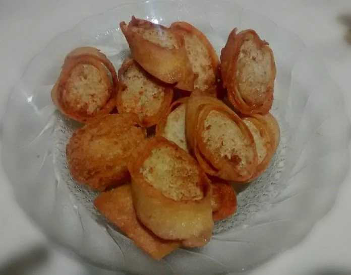 Egg Chicken Roll ala Hoka-hoka Bento by Wiwi Nanda 2 Egg Chicken Roll ala "Hoka-hoka Bento" by Wiwi Nanda
