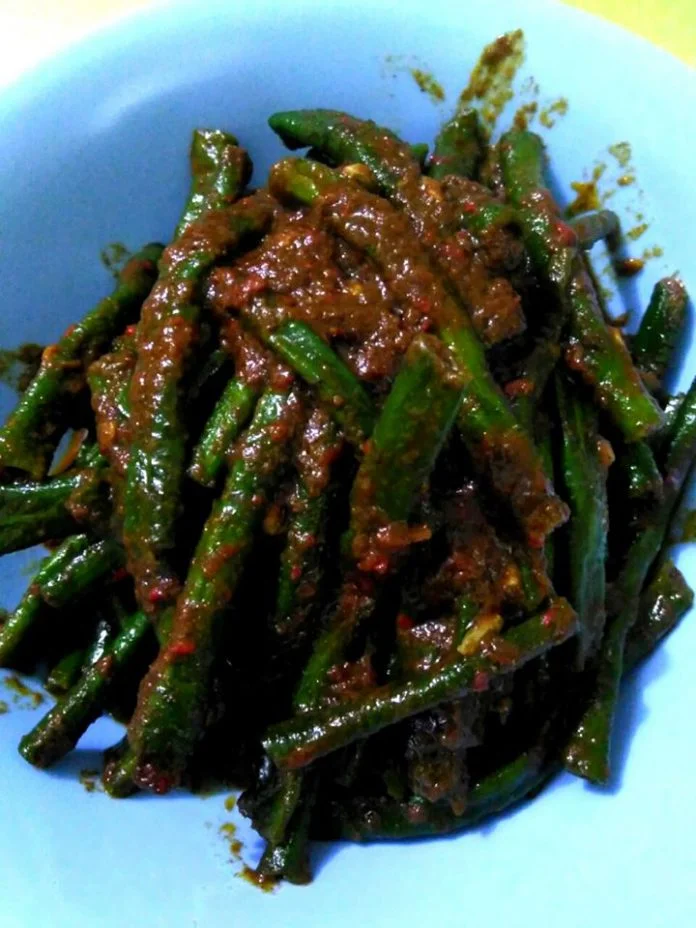 Rendang Kacang Panjang by Juliawati Bahrian