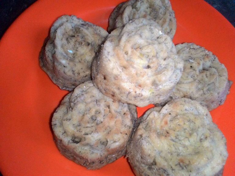 Bolu Pisang Kukus by Merry Meyie