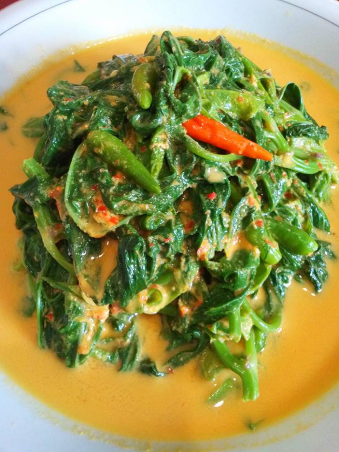 Gulai Pucuk Ubi by Lily Maskoer Gulai Pucuk Ubi by Lily Maskoer