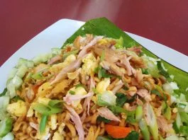 Mie Goreng Nyemek Pedas by Lily Maskoer