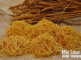 Mie Telur by Vetrarini Leroy