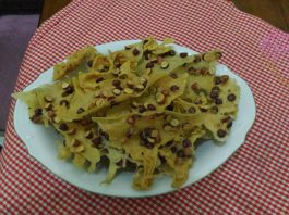 Peyek Kacang by She Tea Bragas