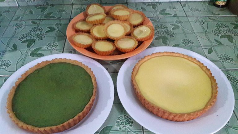 Pie Srikaya by Mira Tania