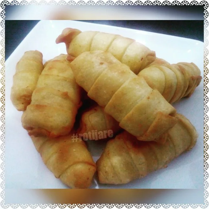Pisang Molen Keju by Niniet Firdausy