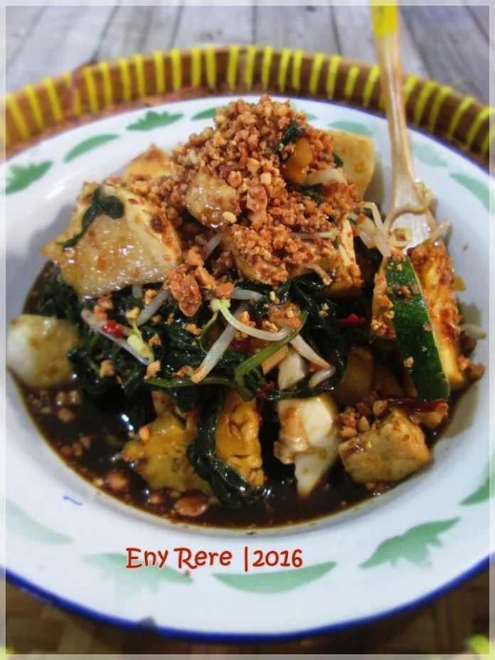 Rujak Kangkung Petis by Eny Rere
