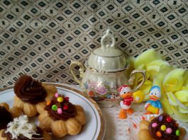 Soes Bunga by Kartika