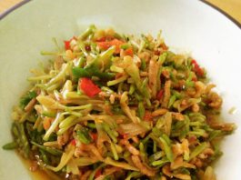 Tumis Bunga Pepaya Teri Medan by Viani Puspitasari