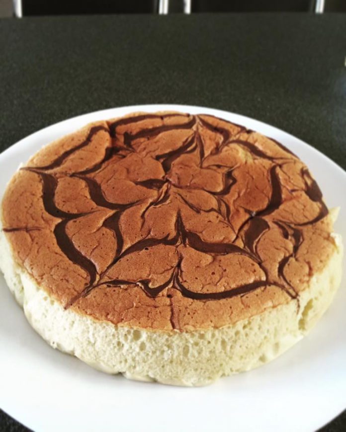 Marble Butter Sponge Cake (metode Tang Mian) by Entin Sutini Marble Butter Sponge Cake (metode Tang Mian) by Entin Sutini