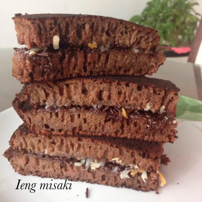 Martabak Brownies by Ieng Misaki 1 Martabak Brownies by Ieng Misaki
