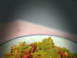 Oseng Pare Jagung Pedas by Noni Oktaria