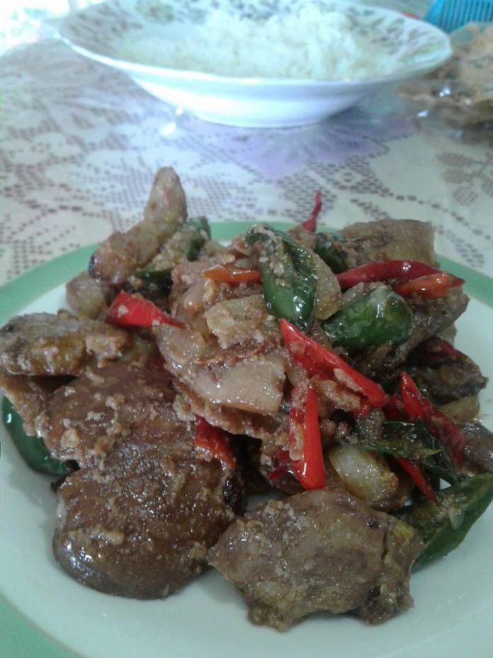Oseng-oseng Jengkol by Beta Al Chasana