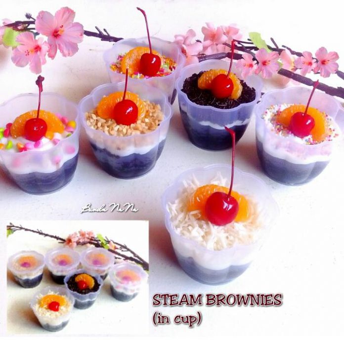 Steam Brownies (in cup) by Nana Nurjanah Tsaqieb Steam Brownies (in cup) by Nana Nurjanah Tsaqieb