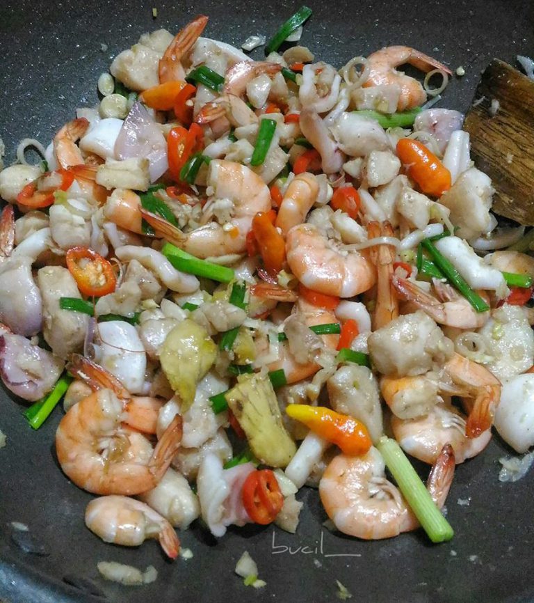 Tumis Serai Seafood by Dwi Rahmania