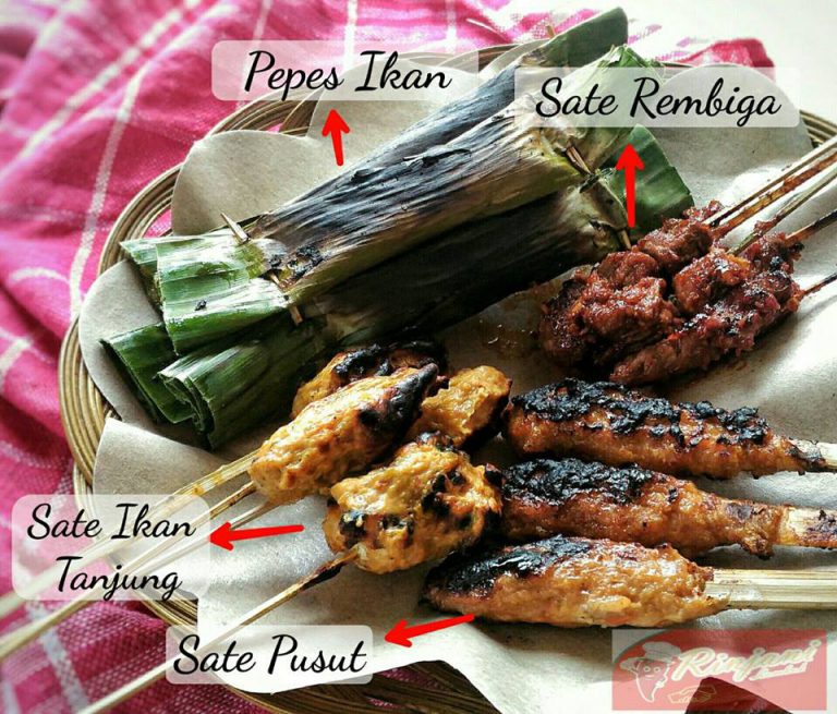 Sate Pusut by Sri Sekarwati