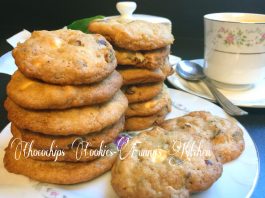 Chocochips Cookies by Fani Valenzuela