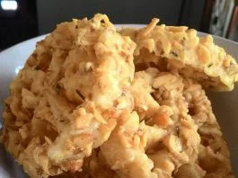 Kembang Goyang Kacang by Chica Daeng Said Abdullah