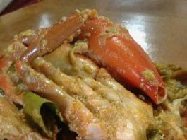 Kepiting telur Asin Saos Pedas by Keira Eve Hutagaol