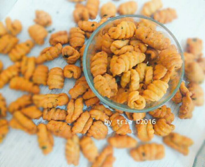 Kue Garpu Gurih by Tria Ariyanti