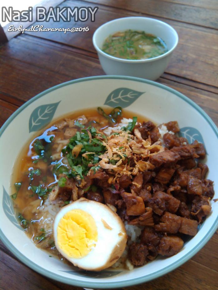 Nasi Bakmoy by Eirlynd Chararaya