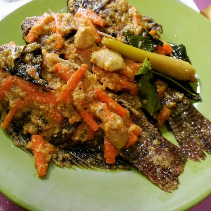 Pesmol Mujair by Nophie Novita Pesmol Mujair by Nophie Novita