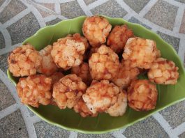 Shrimp Bomb Bola Udang Roti by De Corner