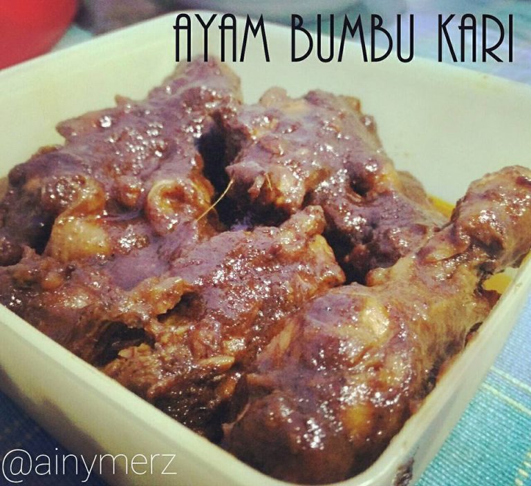 Ayam Bumbu Kari by Kurnia Nuraeni