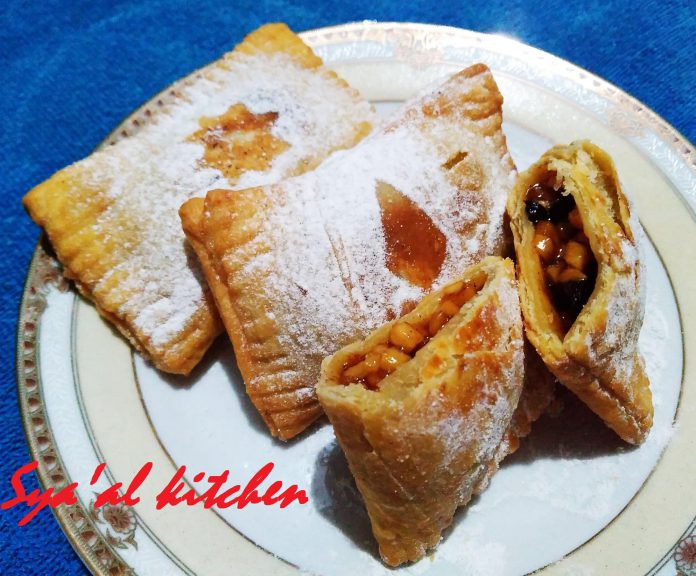 Fried Appel Pie by Melati Putri Fried Appel Pie by Melati Putri
