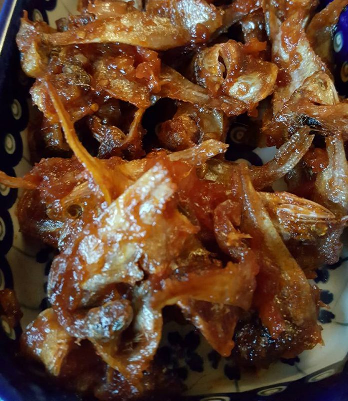 Ikan Asin Bulu Ayam Karamel by Doni Kusumah Ikan Asin Bulu Ayam Karamel by Doni Kusumah