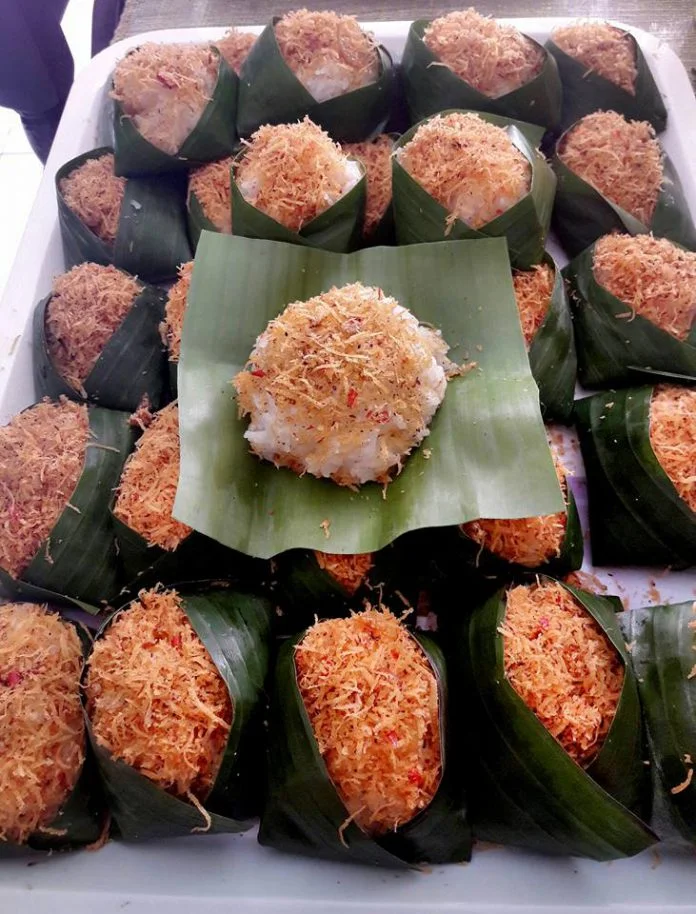 Ketan Serundeng by Dwi Bhalen Ketan Serundeng by Dwi Bhalen