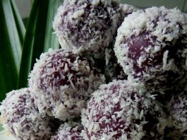 Klepon Ubi Ungu by Kahla Nafieza