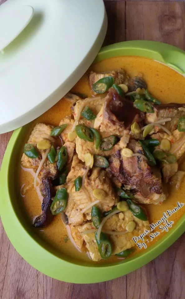 Mangut Iwak Pe (Ikan Pari) by Nia Syifa Mangut Iwak Pe (Ikan Pari) by Nia Syifa