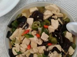 Oseng Tahu Pedas Saus Tiram by Aura Riza