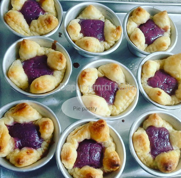 Pie Pastry Blueberry By Tetty Taufik
