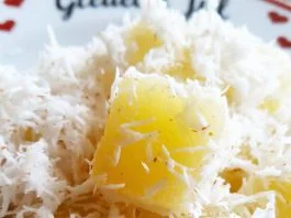 Singkong Kotak Tabur Kelapa Muda by Kiromatil Baroroh